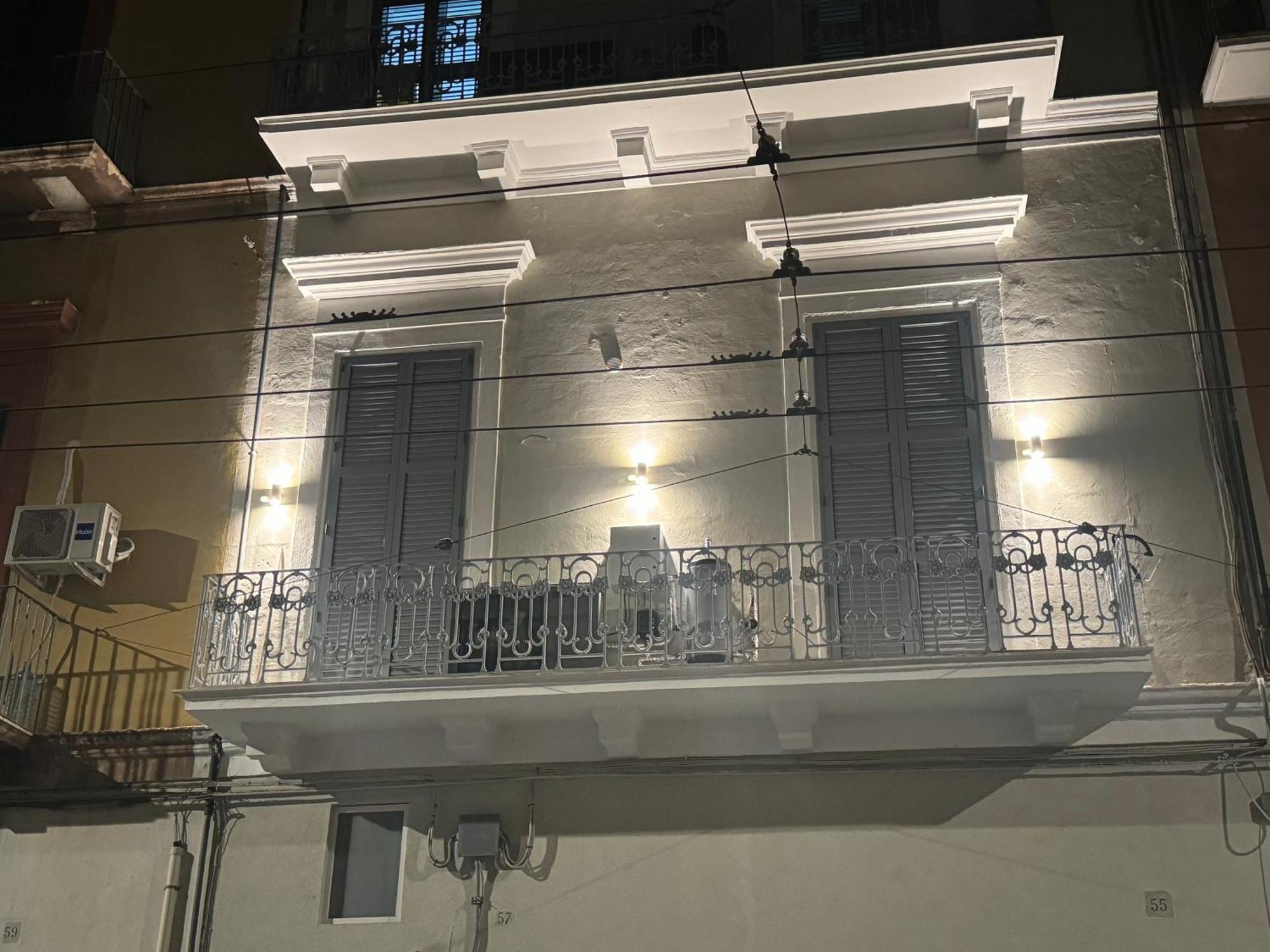 Flary Apartment Bari Exterior photo