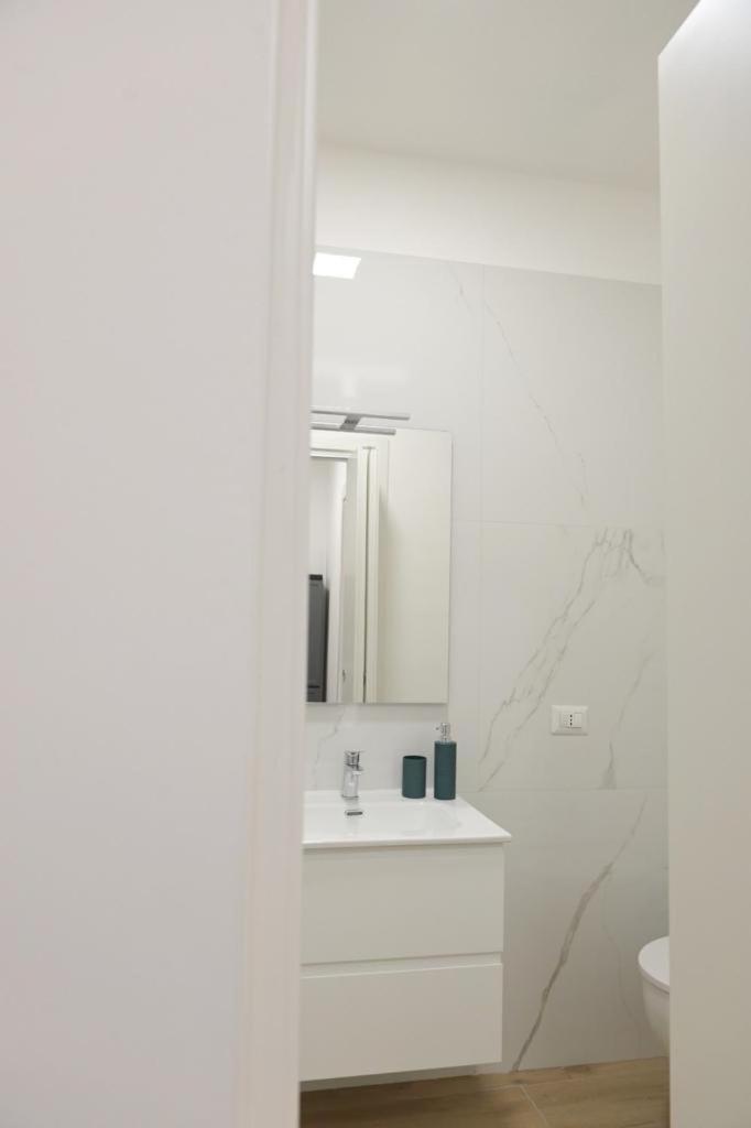 Flary Apartment Bari Exterior photo